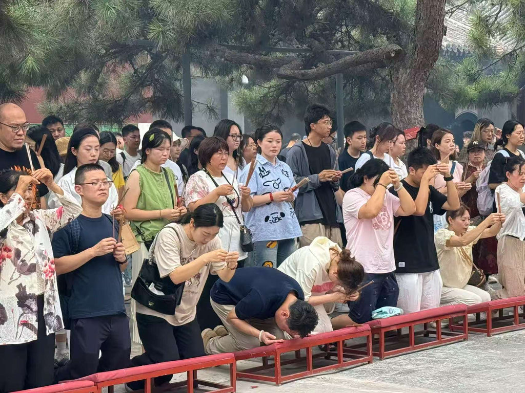 Praying for Blessings at Yonghe Temple